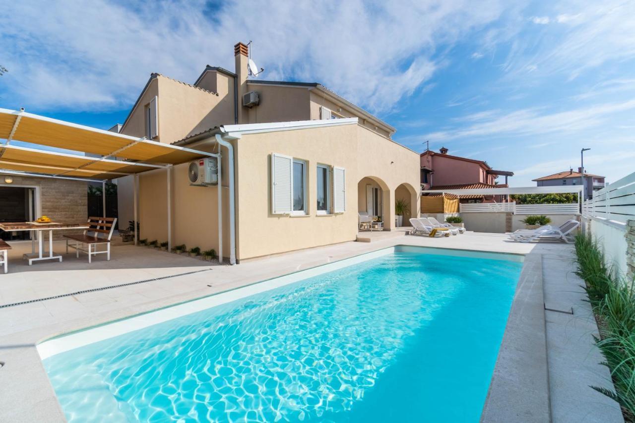 Villa Ostone Πούλα Εξωτερικό φωτογραφία